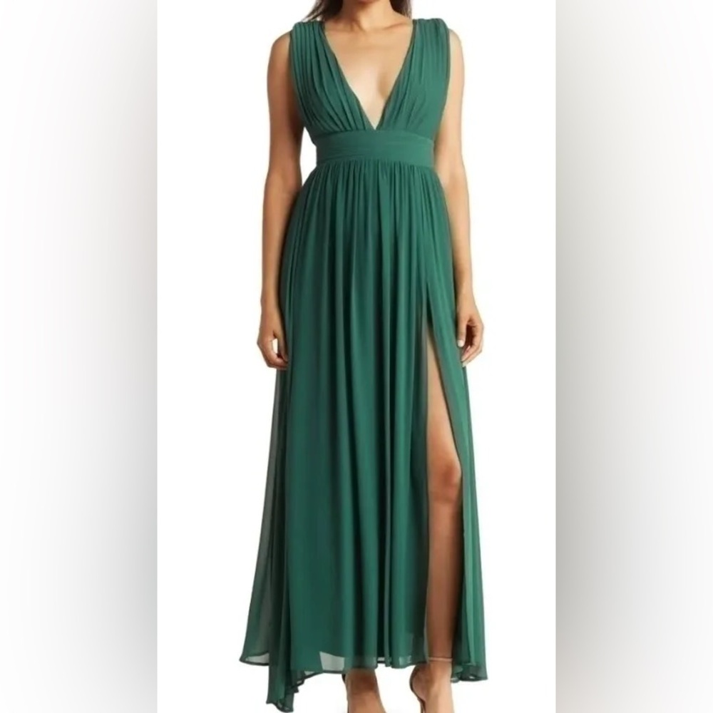 Green Pleated V-Neck Maxi dress for your next Holiday party.